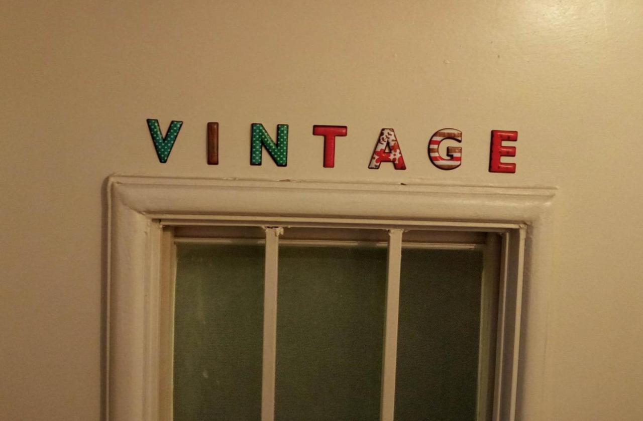 Vintage Apartment เทสซาโลนิกิ ภายนอก รูปภาพ