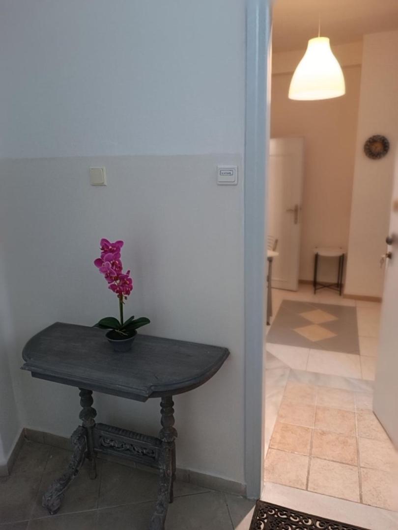 Vintage Apartment เทสซาโลนิกิ ภายนอก รูปภาพ